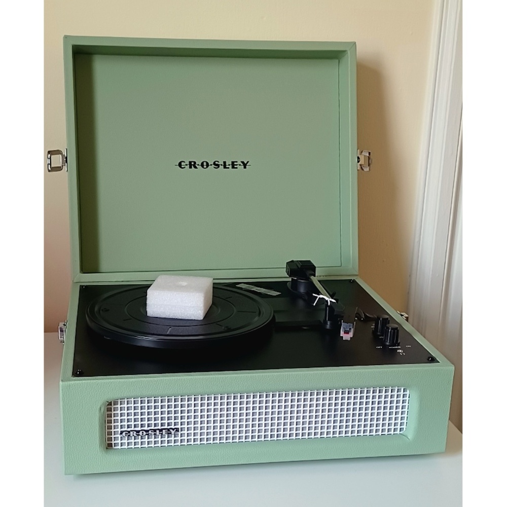Crosley Voyager Record Player Sage Green - Like New